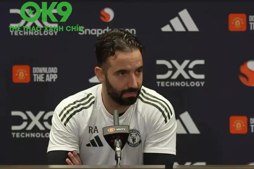 Amorim đã có những chia sẻ về quan điểm trước đó của Sean Dyche. Ảnh: The Mirror Amorim đã có những chia sẻ về quan điểm trước đó của Sean Dyche. Ảnh: The Mirror